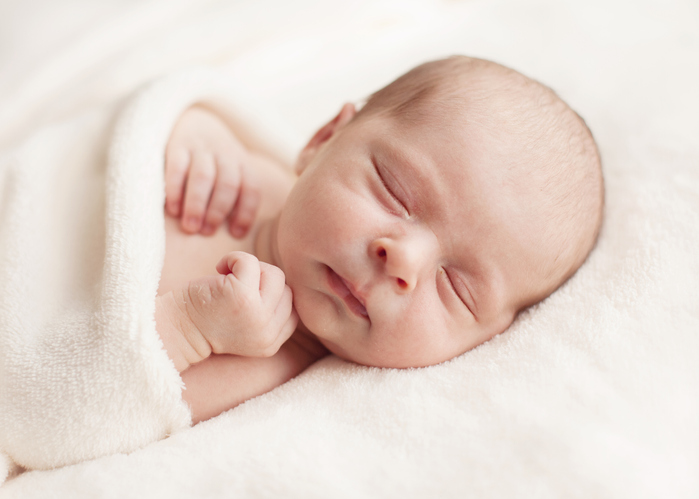 Huden nyfødte. Læs om din babys hud og hudfarve ⇒